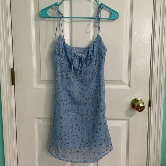 Princess Polly Floral Dress - Picture 1 of 4